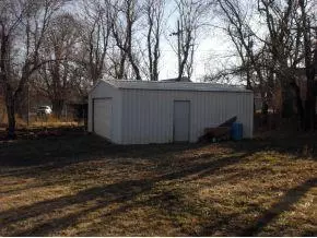 138 E 6th Hydro, Hydro, OK 73048 photo 4