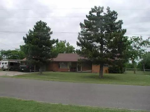 751 E Bluestem, Norman, OK 73069 photo 1