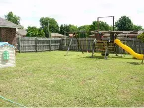 Undisclosed, Norman, OK 73071 photo 12