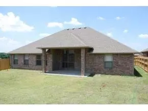 Undisclosed, Moore, OK 73165 photo 10
