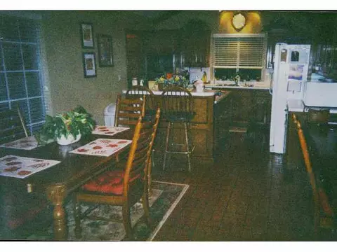 3012 Eagle Pass Ln, Edmond, OK 73013 photo 3