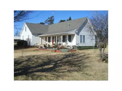24273 E 950 Rd, Hydro, OK 73048 photo 1
