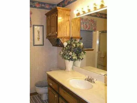 320 SE 7th Cir, Moore, OK 73160 photo 5