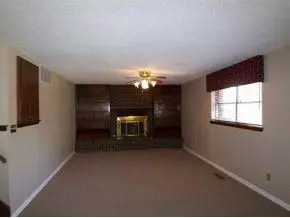 1208 Benson, Norman, OK 73071 photo 3