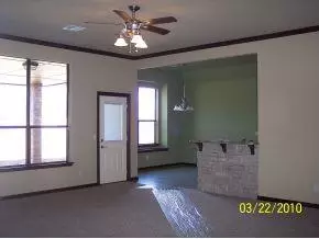 Undisclosed, Moore, OK 73160 photo 9