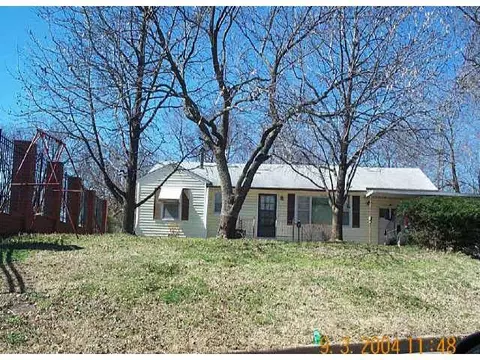 6914 E Latimer Pl, Tulsa, OK 74115 photo 1