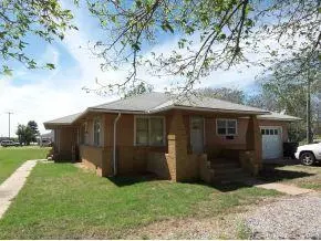 101 N John St, Corn, OK 73024 photo 3