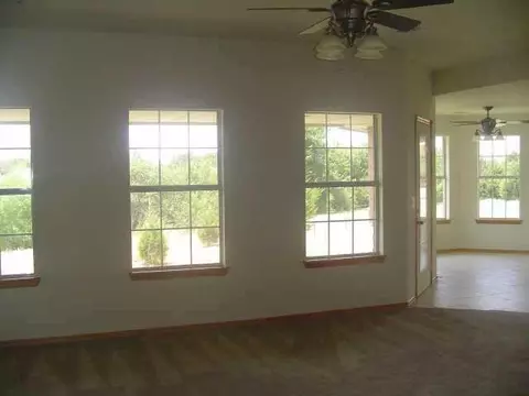 1120 Bridgeview, Tuttle, OK 73089 photo 2
