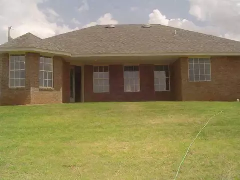 1120 Bridgeview, Tuttle, OK 73089 photo 9
