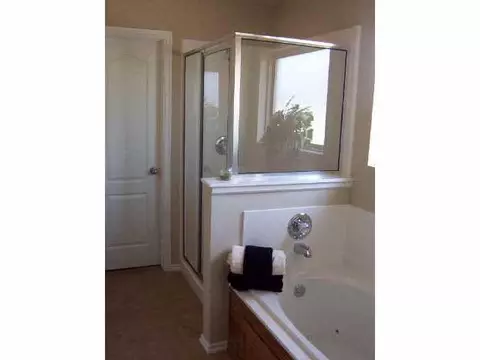 803 Elder, Mustang, OK 73064 photo 5