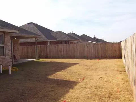 803 Elder, Mustang, OK 73064 photo 2