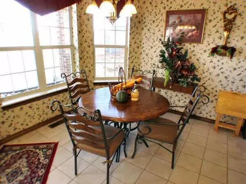 857 Bob White, Tuttle, OK 73089 photo 5