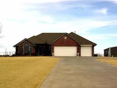 857 Bob White, Tuttle, OK 73089 photo 1