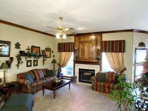 857 Bob White, Tuttle, OK 73089 photo 2
