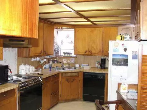 987 S Harrison, Harrah, OK 73045 photo 6