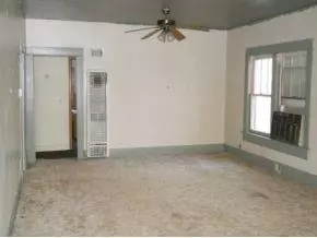 135 E Main, Hydro, OK 73048 photo 4