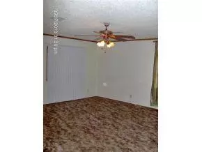 801 N Benson, Altus, OK 73521 photo 3