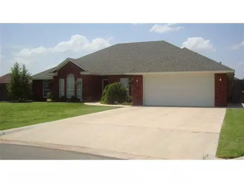 416 Peacock Cir, Altus, OK 73521 photo 1