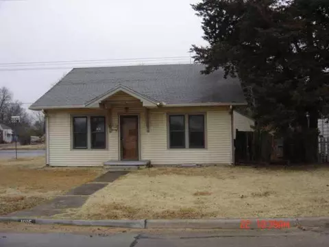 1015 W Hackberry Ave, Duncan, OK 73533 photo 1