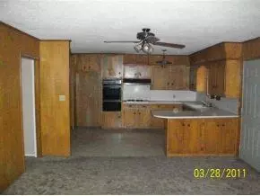 308 S 9 Th, Eldorado, OK 73537 photo 4
