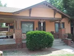 728 E Walnut, Altus, OK 73521 photo 2