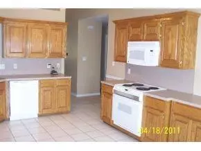2821 Gettysburg Dr, Altus, OK 73521 photo 2