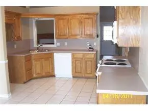 2821 Gettysburg Dr, Altus, OK 73521 photo 3