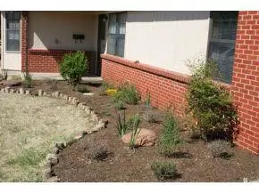 1034 Coe, Altus, OK 73521 photo 2