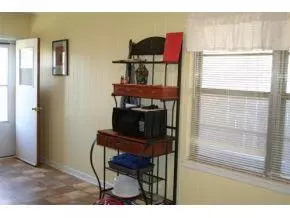 136 Sumner, Altus, OK 73521 photo 8