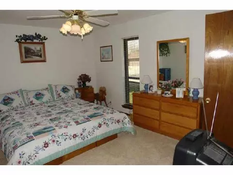 1012 Mars Rd, Edmond, OK 73003 photo 7