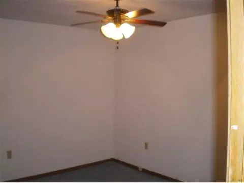517 Saturn, Altus, OK 73521 photo 9