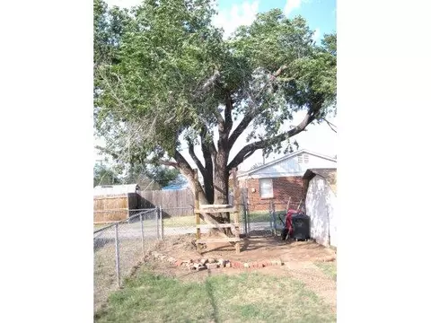 1411 Scott, Altus, OK 73521 photo 19