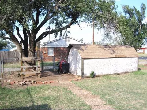 1411 Scott, Altus, OK 73521 photo 22