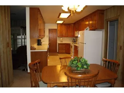 2037 Willard, Altus, OK 73521 photo 6
