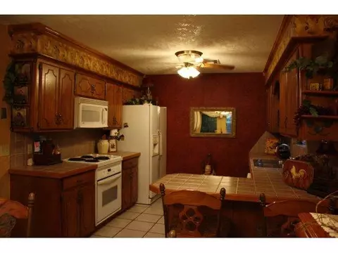 317 Quail Run N, Altus, OK 73521 photo 9