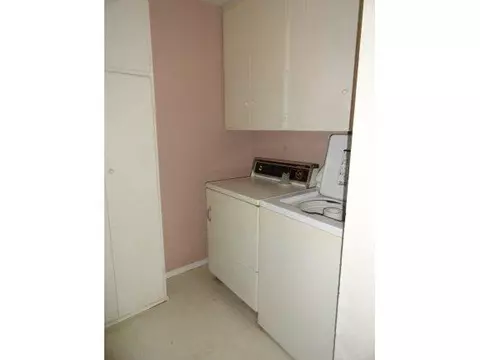 1041 E Pecan, Altus, OK 73521 photo 5