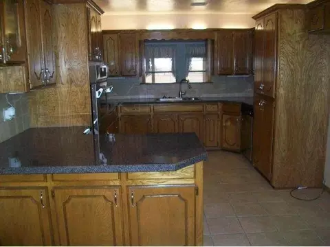 211 A St, Olustee, OK 73560 photo 5