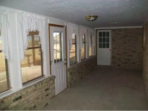 211 A St, Olustee, OK 73560 photo 9