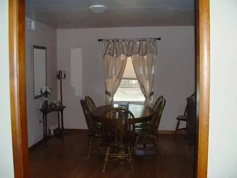 128 E Carson, Mustang, OK 73064 photo 7