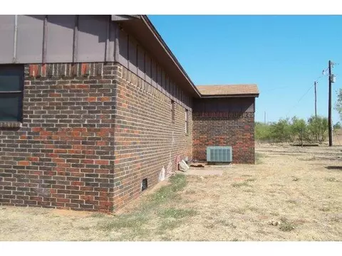 20457 E Cr 159, Altus, OK 73521 photo 2