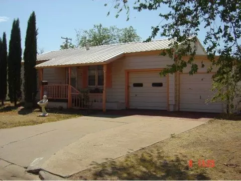 520 W Chris, Altus, OK 73521 photo 1