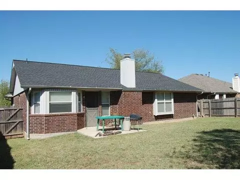 1616 Jackson, Norman, OK 73071 photo 4