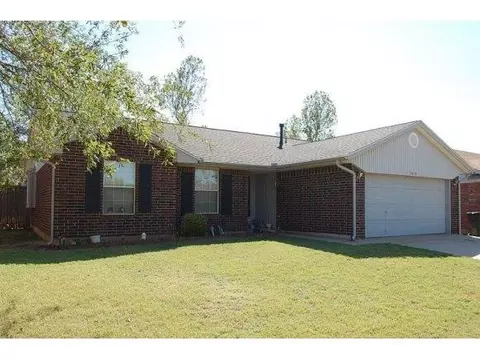 1616 Jackson, Norman, OK 73071 photo 2