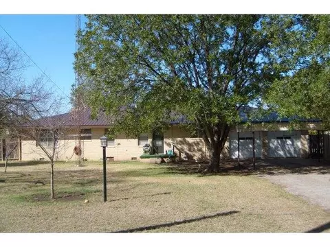 1416 E, Snyder, OK 73566 photo 3