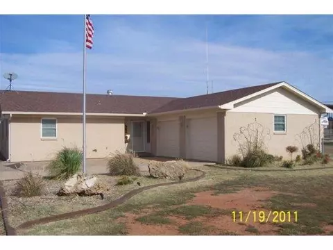 20425 E Co Rd 159, Altus, OK 73521 photo 1