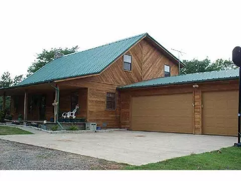 102 Shannon Dr, Mcloud, OK 74851 photo 2