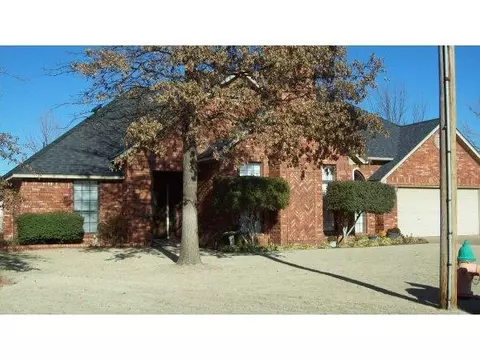 3008 Learly, Altus, OK 73521 photo 1