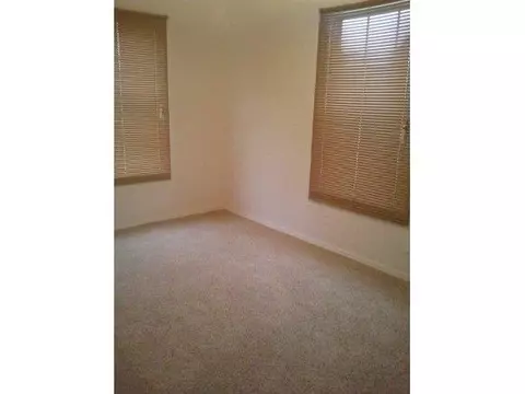 1049 E Pecan, Altus, OK 73521 photo 6