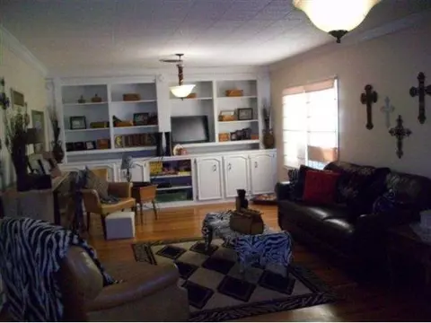 819 W C, Eldorado, OK 73537 photo 3
