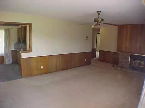 706 S Mustang Rd, Tuttle, OK 73089 photo 5